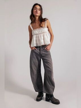 NWOT Free People We The Free Good Luck Barrel jeans in Archive Gray